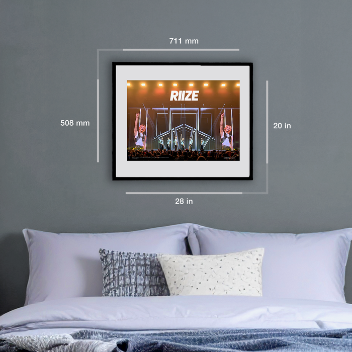 RIIZE “Hand In Air” ポスター – Rising Loud Tour シリーズ [JP]